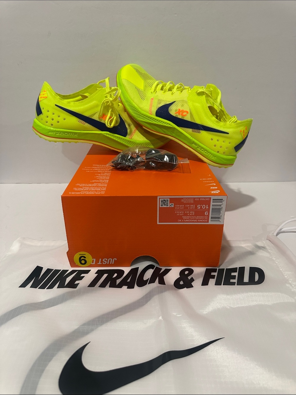 Nike ZoomX Dragonfly XC ‘Fast Pack’’ (DX7992-701) Size: 9 / 10 / 11 / 12.5